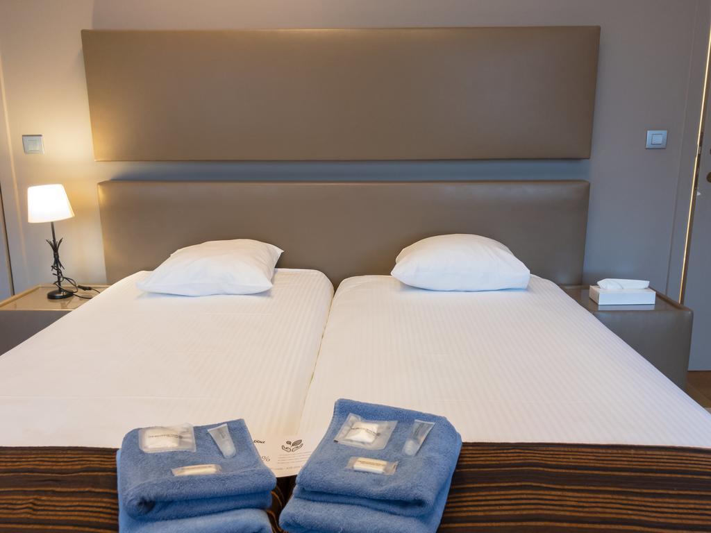 Escale Hotel